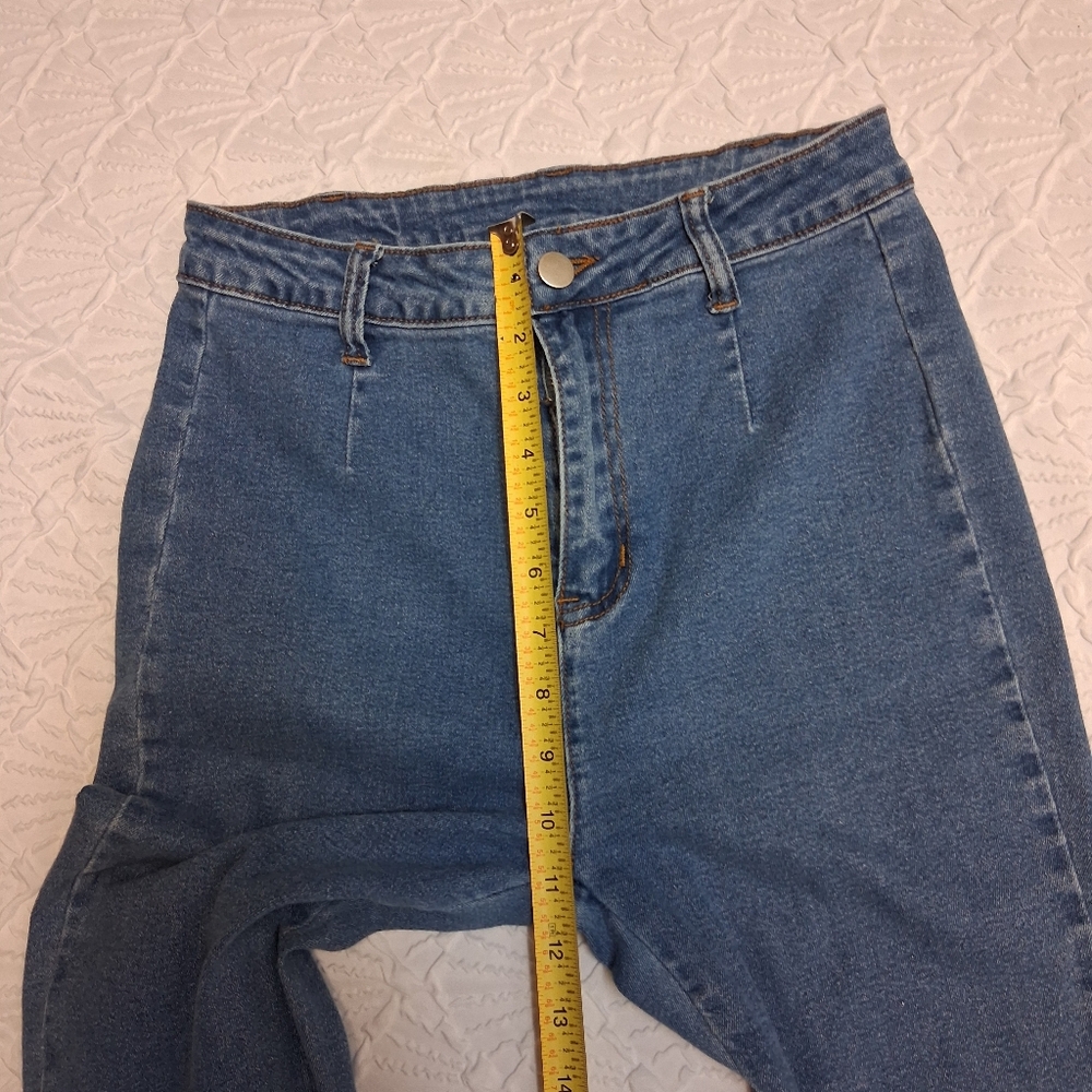Lalavon Classic Blue Flare Jeans for Women Size S - Picture 12 of 17